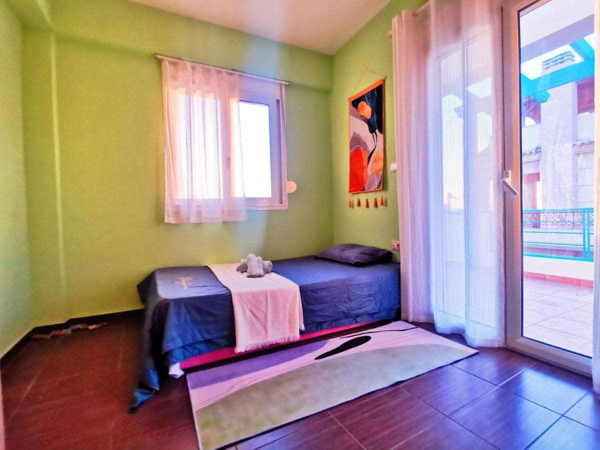 Sicci Villa Near The Airport & Sea Ateny Zewnętrze zdjęcie
